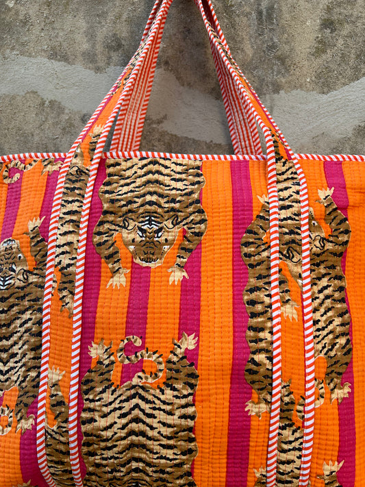 Sac à bandoulière en coton matelassé / Sac fourre-tout