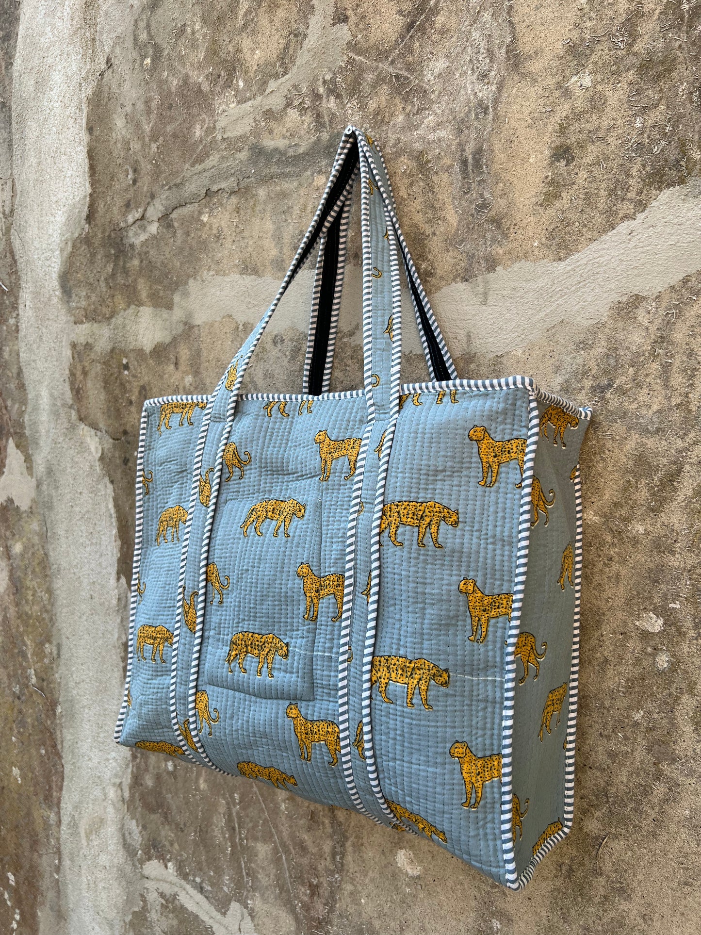 Sac à bandoulière en coton matelassé / Sac fourre-tout