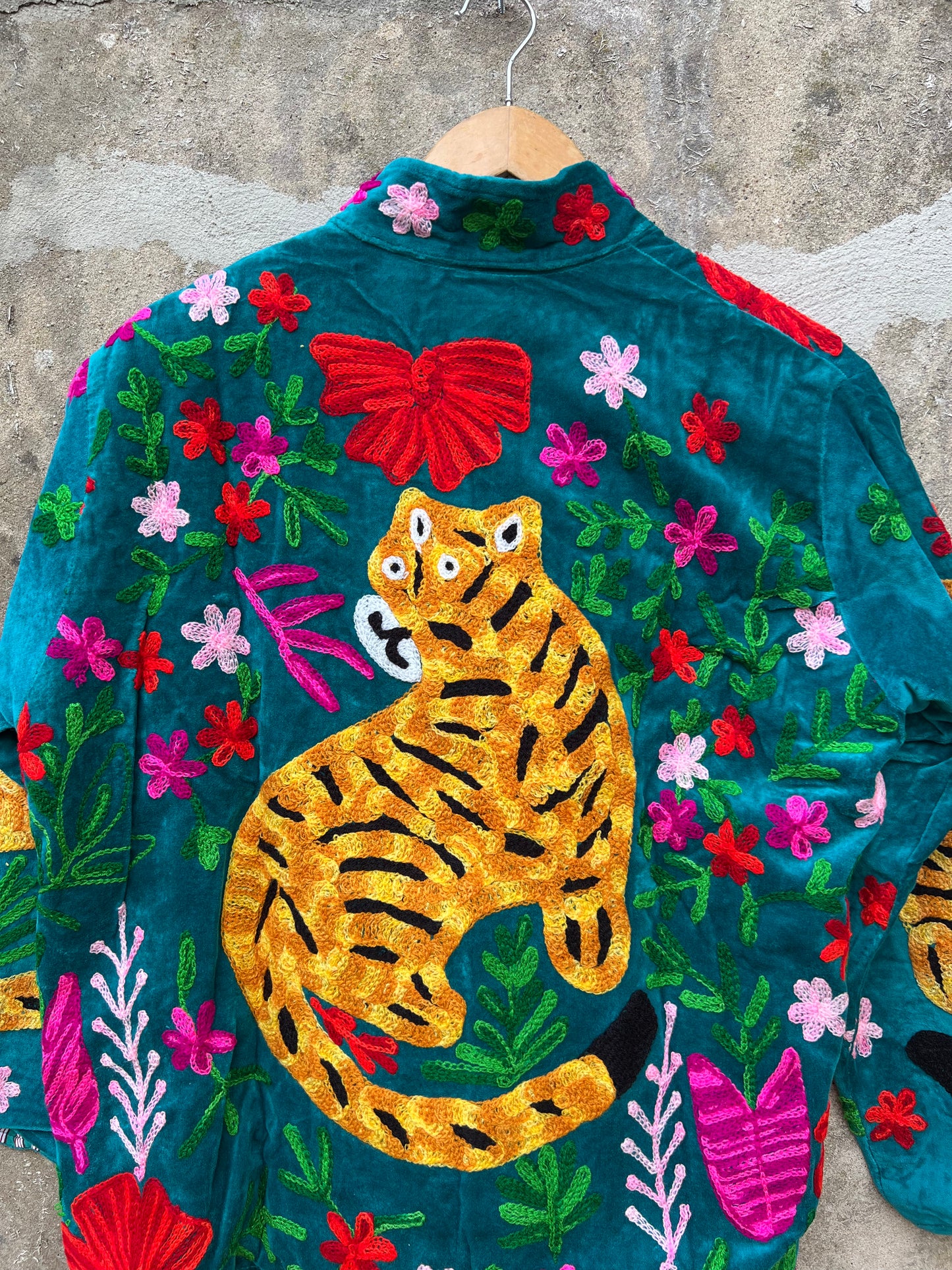 Veste Suzani en velours brodée / Manteau tigre floral avec poche / Taille unique