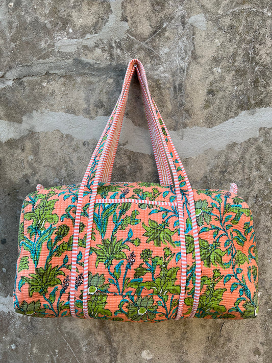 Sac week end en coton matelassé / sac de voyage floral