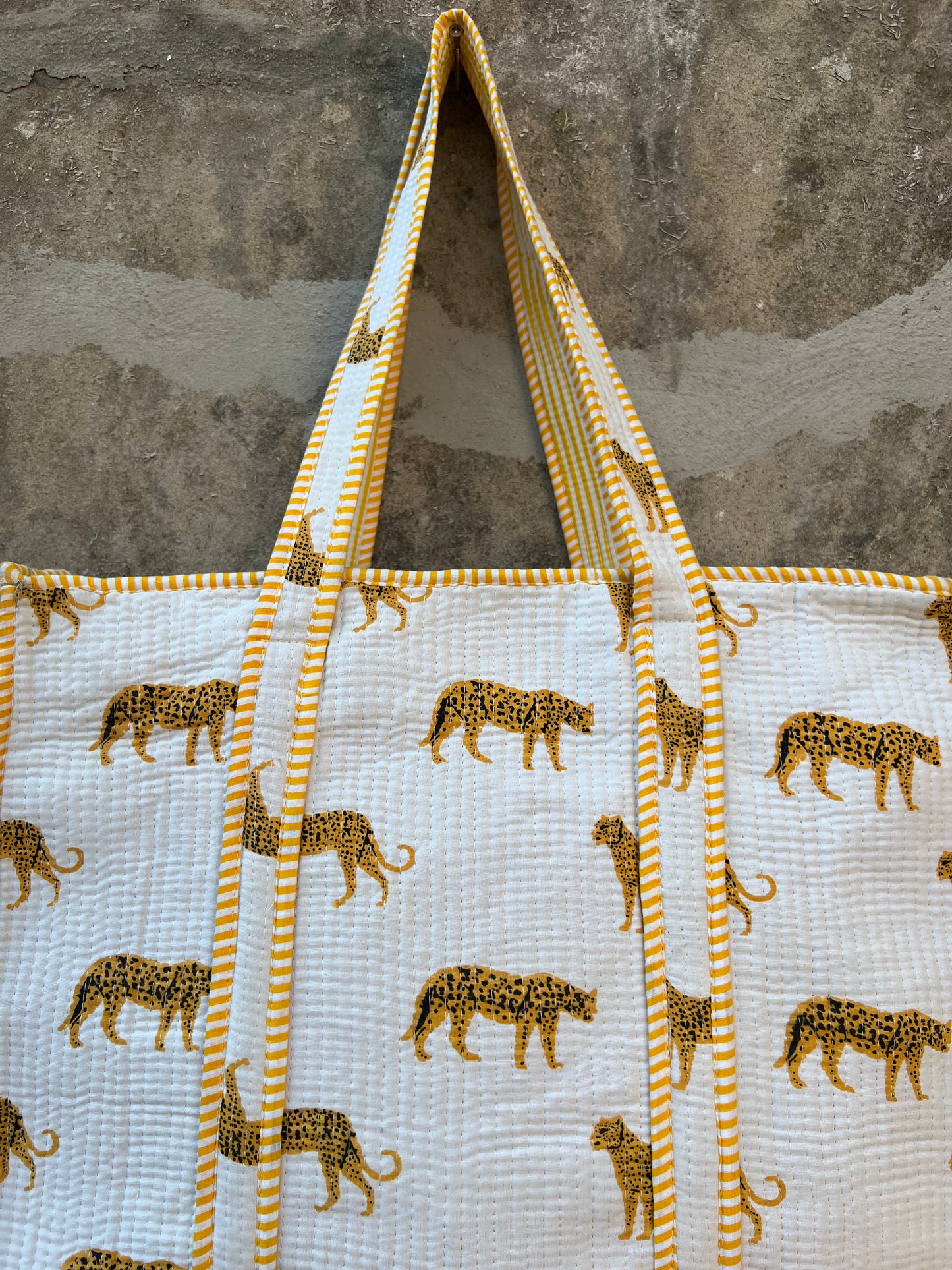Sac à bandoulière en coton matelassé / Sac fourre-tout