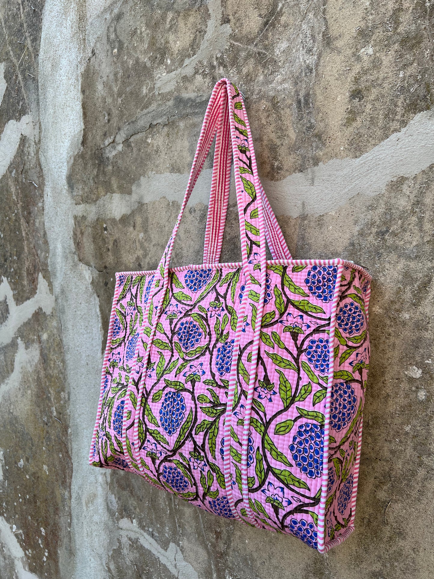 Sac à bandoulière en coton matelassé / Sac fourre-tout