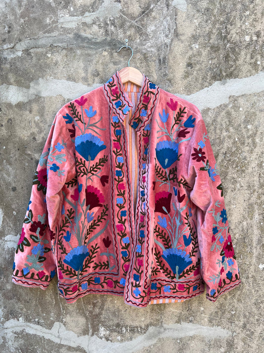 Veste Suzani en velours brodée / Manteau artisanal à fleurs avec poche / Taille unique