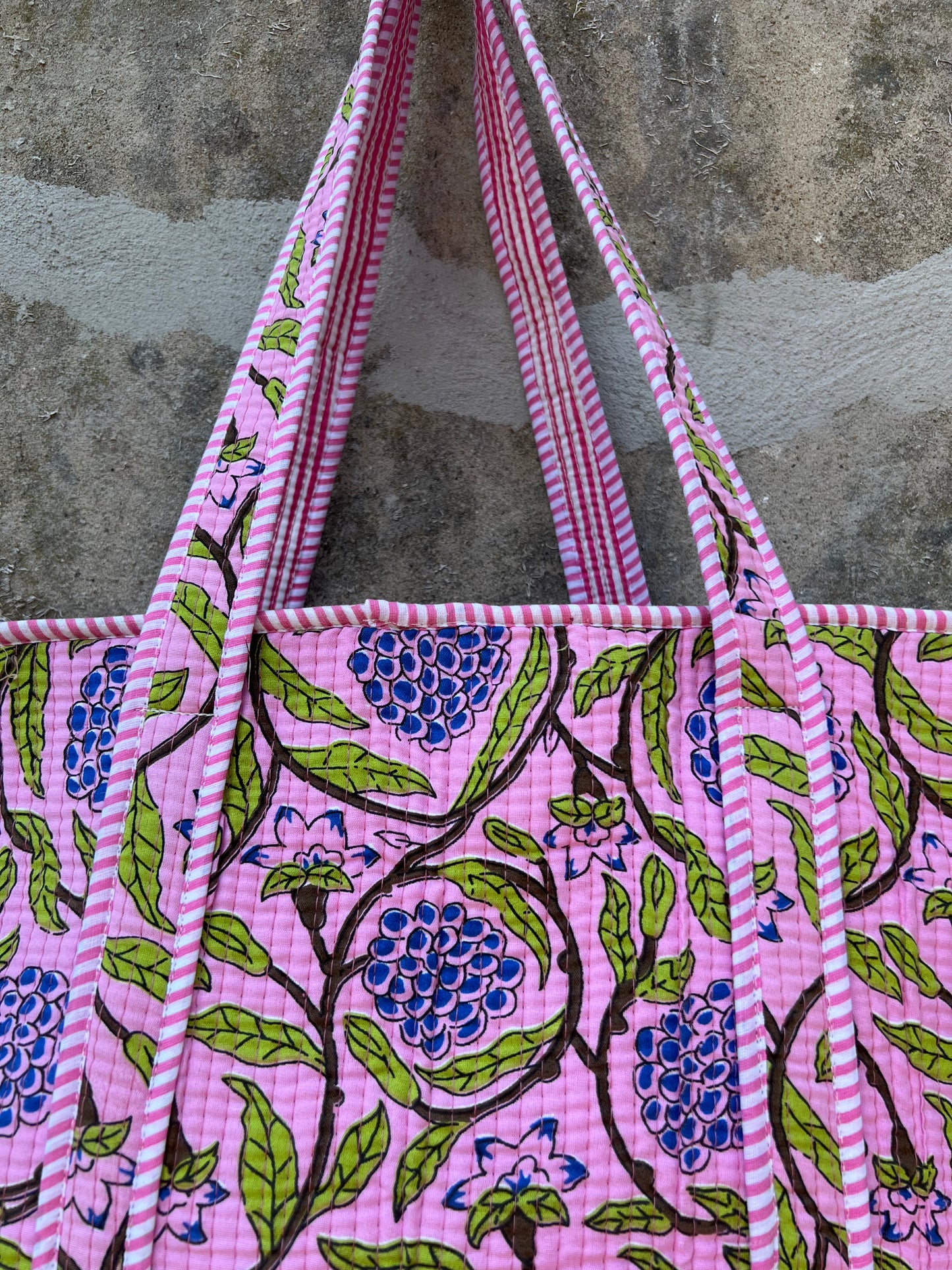 Sac à bandoulière en coton matelassé / Sac fourre-tout