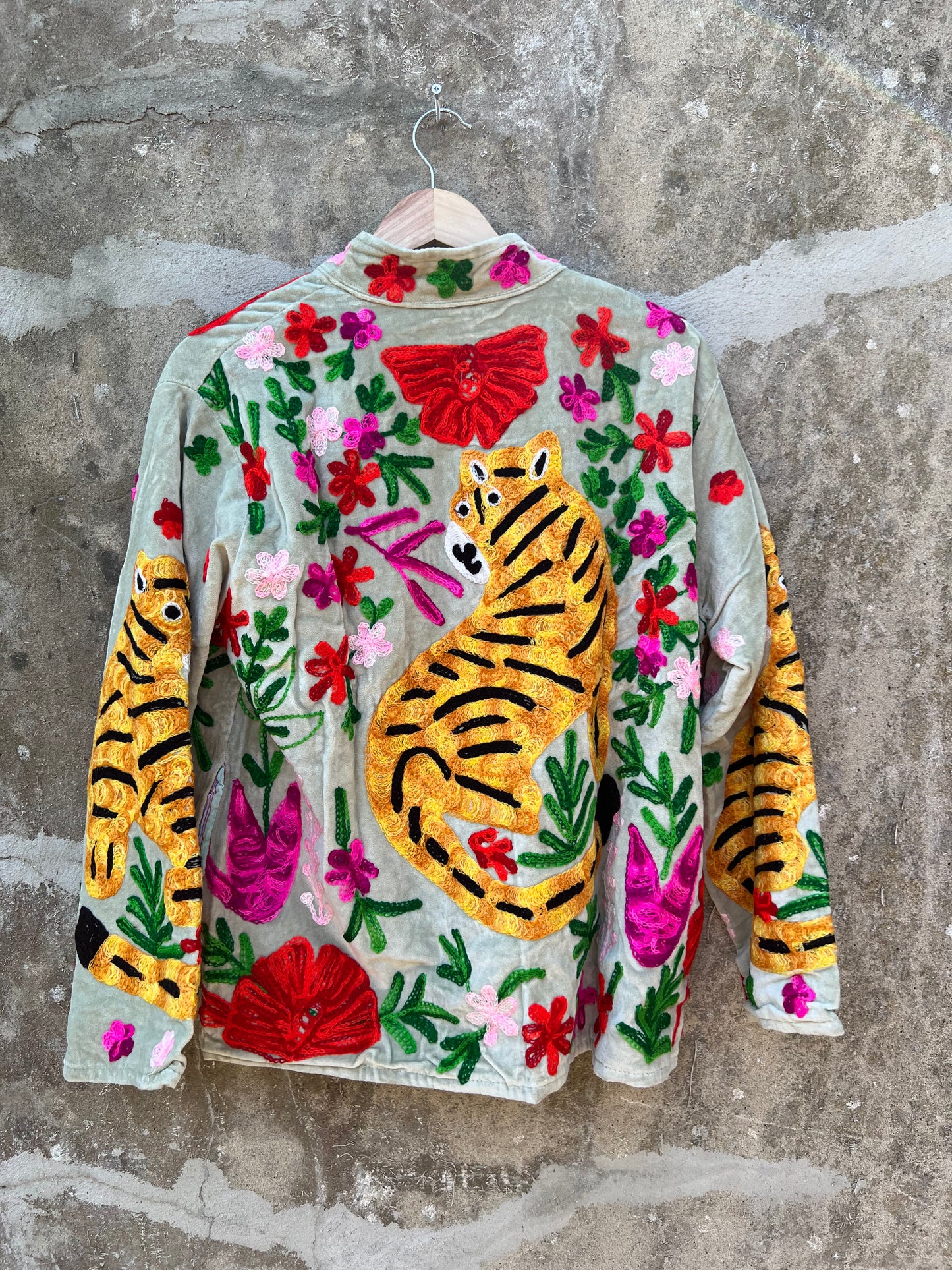 Veste Suzani en velours brodée / Manteau tigre floral avec poche / Taille unique