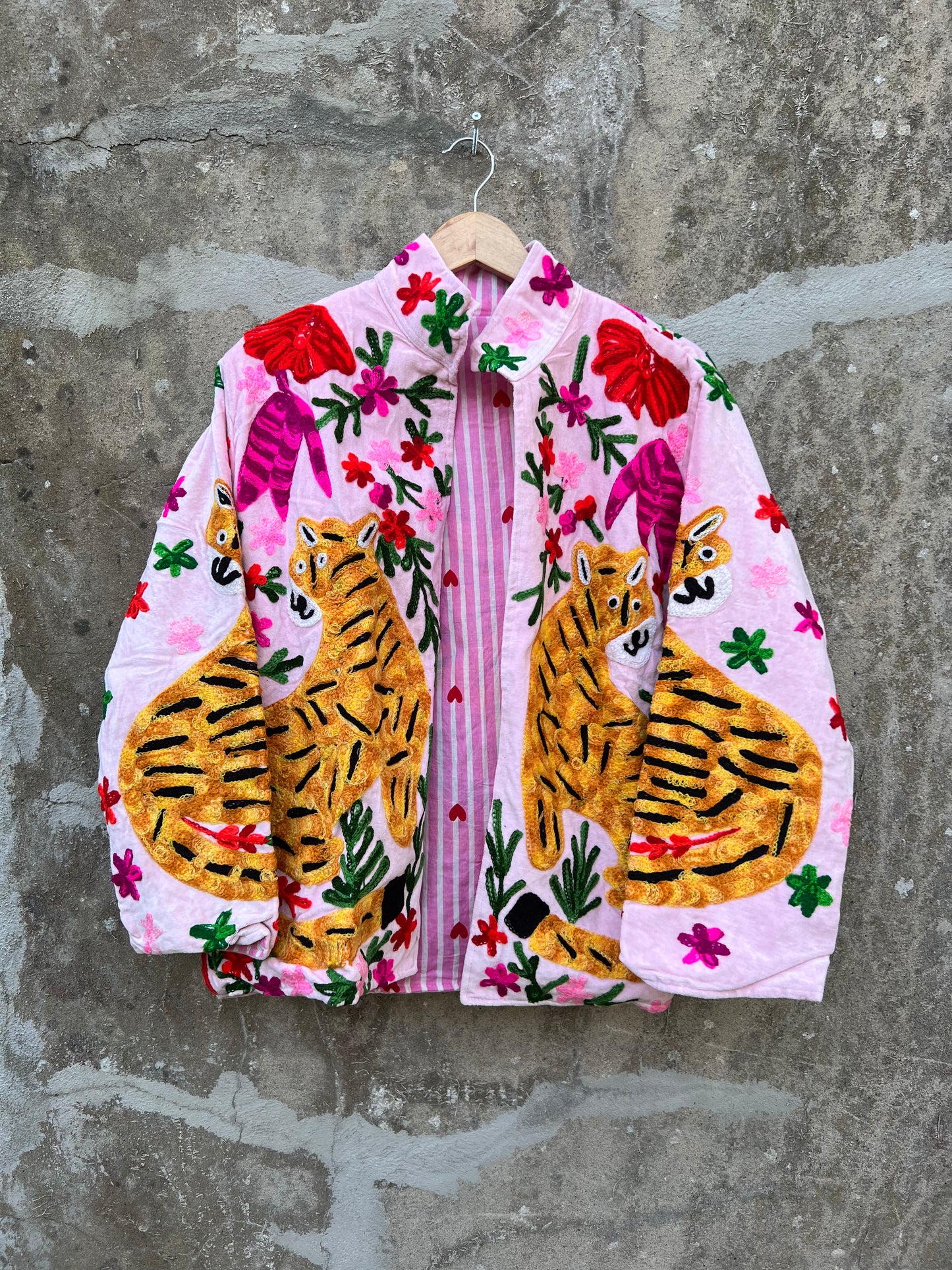 Veste Suzani en velours brodée / Manteau tigre floral avec poche / Taille unique