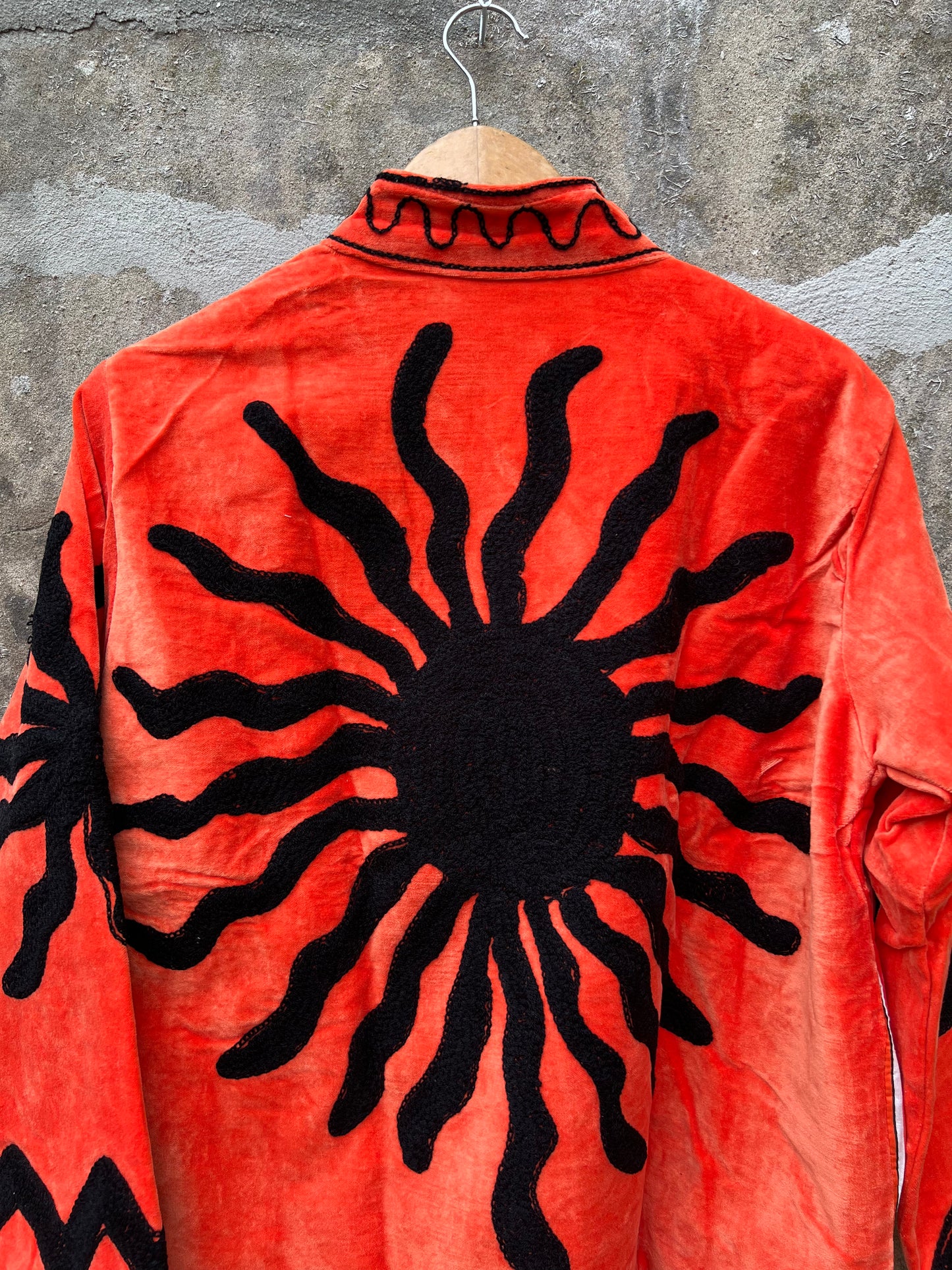 Veste Suzani en velours brodée / Manteau artisanal avec poche / Taille unique
