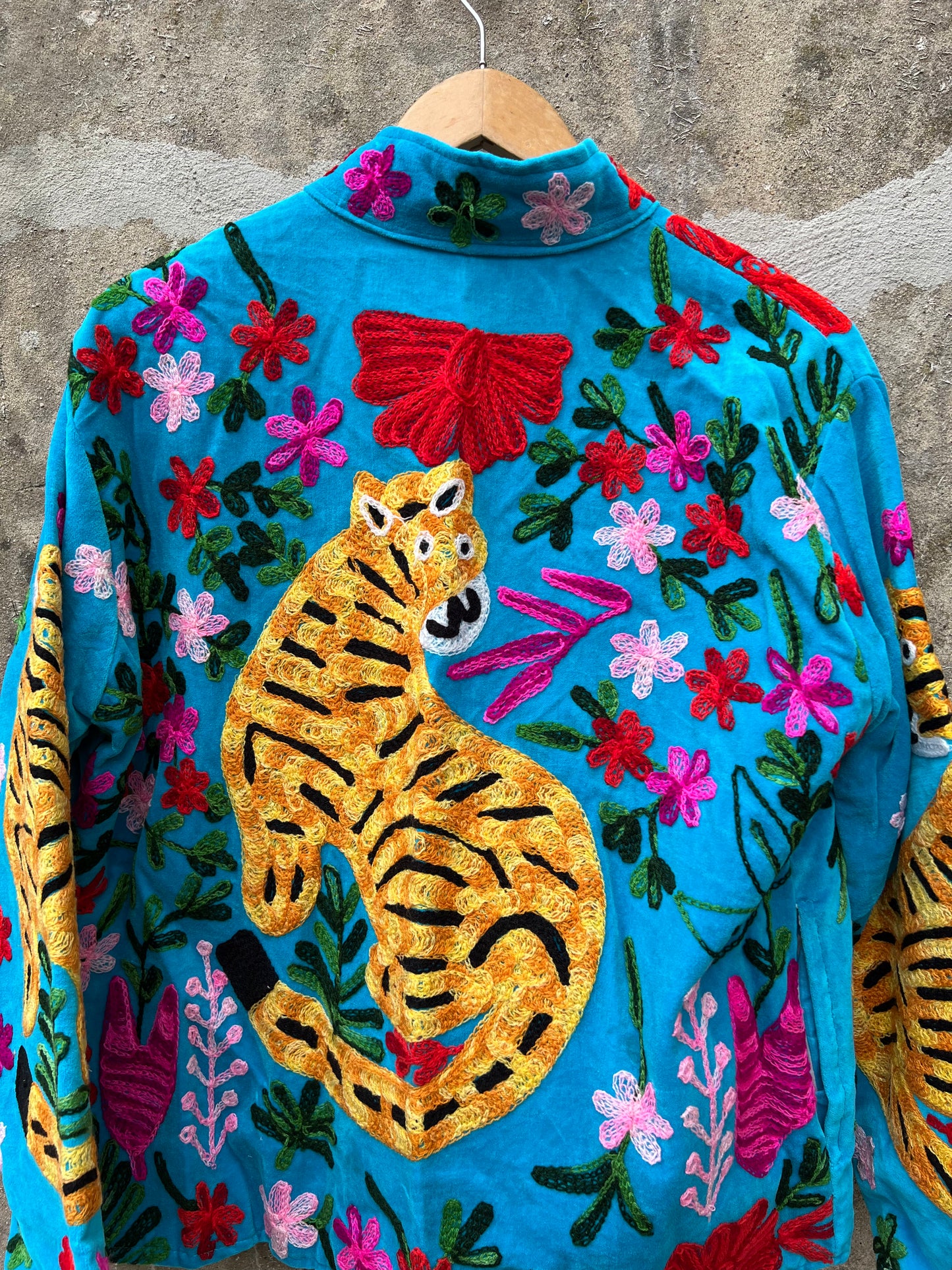 Veste Suzani en velours brodée / Manteau tigre floral avec poche / Taille unique